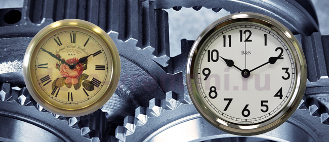 Настенные часы / Выбор настенных часов по фактуре материала корпуса часов / Металлические настенные часы